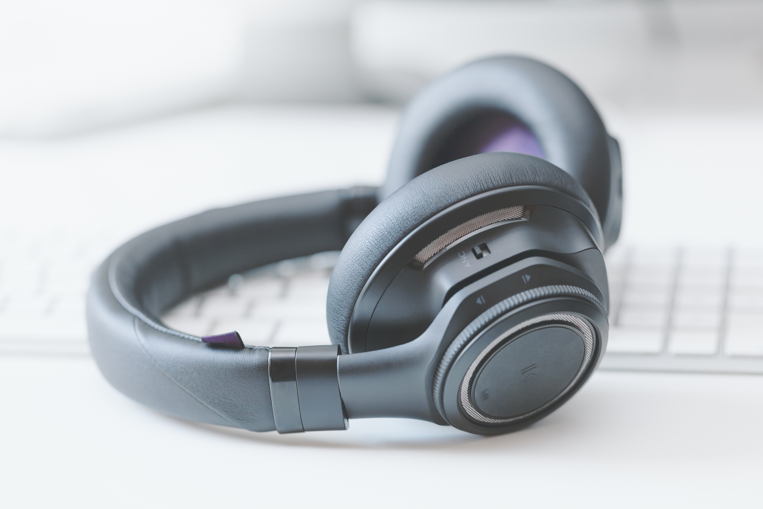 ▷ Los auriculares con cancelación de ruido y su impacto en la salud  auditiva - Muvit